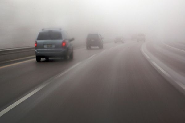 Condiţii de ceaţă şi vizibilitate redusă pe A1 şi A3 