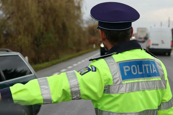 Acțiuni pe drumurile din Dâmbovița. Amenzi de aproape 50.000 de lei aplicate de polițiști