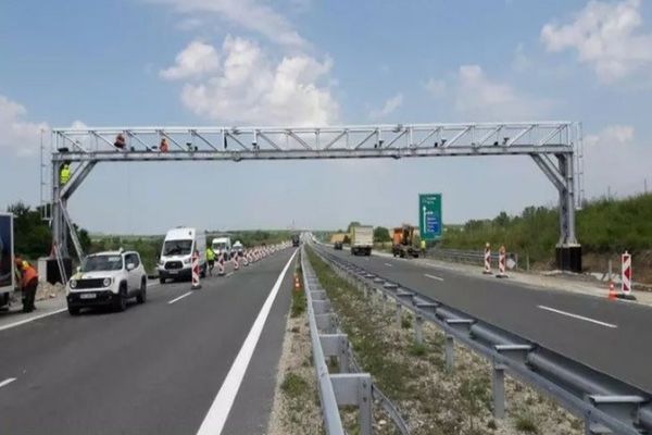 Bulgaria ieftinește vinietele electronice pentru unele vehicule, de la 1 ianuarie 2023