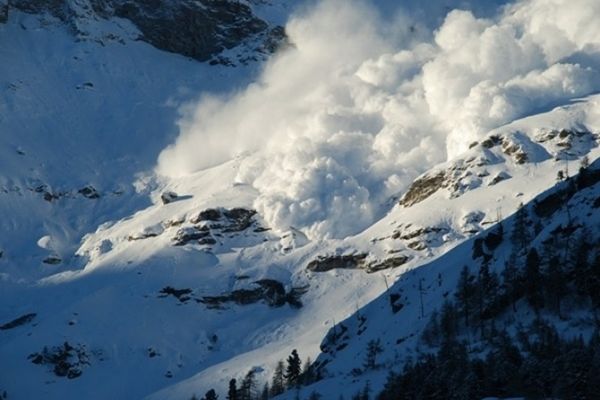 Avertisment: RISC mare de AVALANȘĂ în Munții Bucegi