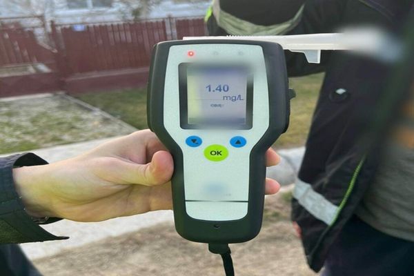 Dâmboviţa. Un șofer din Belarus, depistat la volan, aproape de comă alcoolică