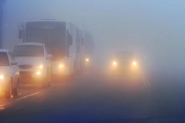 Cod galben de ceață în 15 județe din România