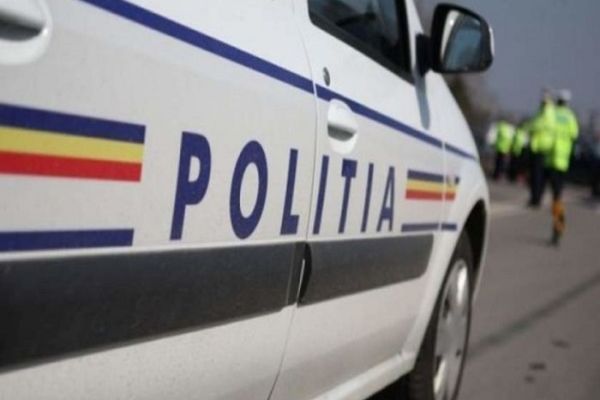 Tânăr cercetat de polițiști pentru conducerea unei autoutilitare neînmatriculate pe drumurile din Dâmbovița