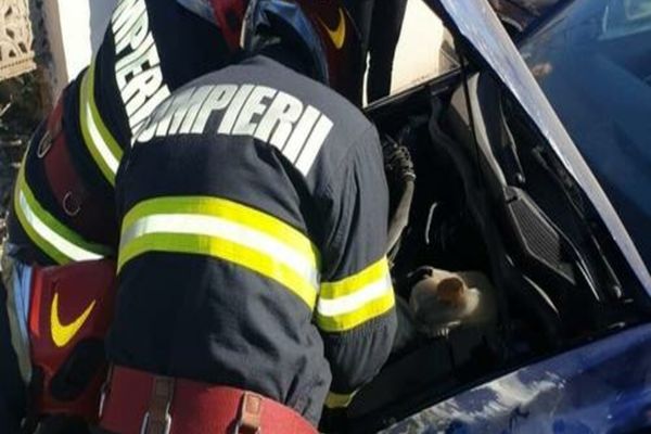 Accident în Dâmbovița. O persoană și-a pierdut viața