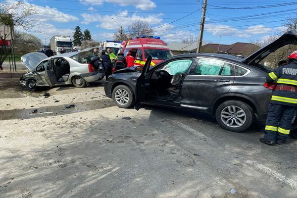 Accident rutier la Titu. O persoană a avut nevoie de îngrijiri medicale