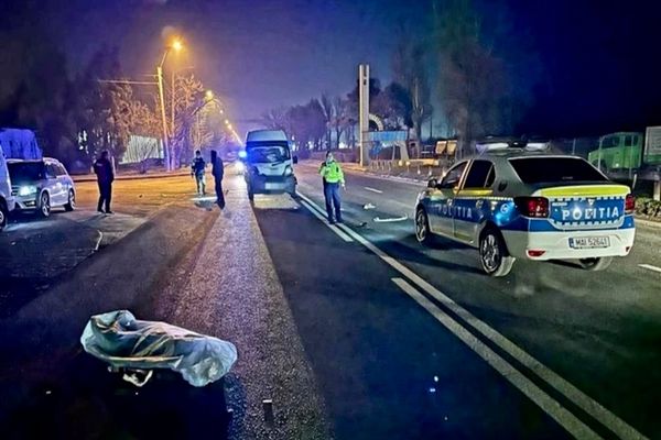   Pieton spulberat de o mașină în Dâmbovița