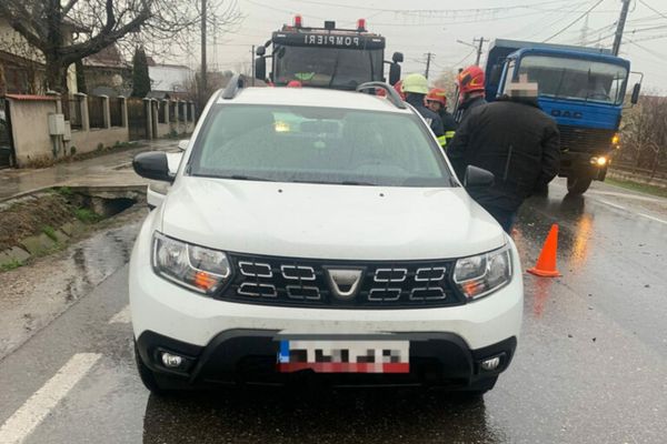 Accident rutier pe DN 72, în Dâmbovița! O persoană a fost rănită