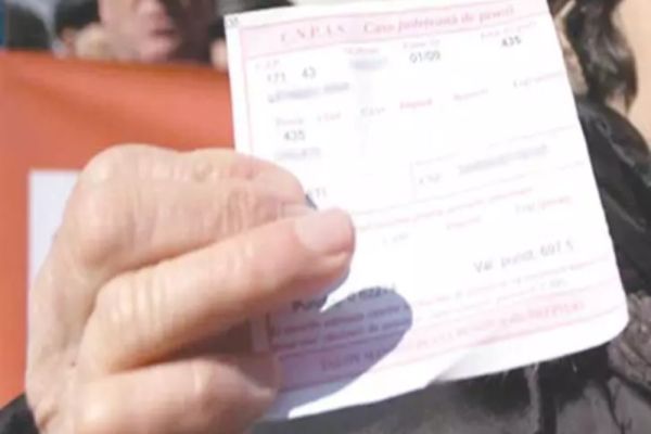 Începe tipărirea noilor cupoane cu pensiile majorate 