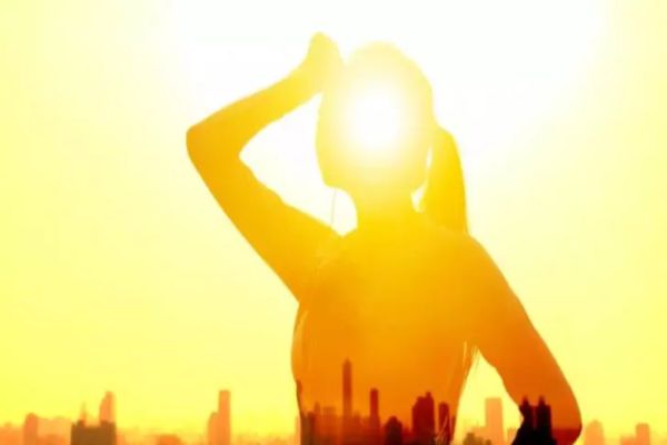 AVERTIZARE METEOROLOGICĂ EXTREMĂ: COD ROȘU DE CANICULĂ ÎN SUDUL ȚĂRII