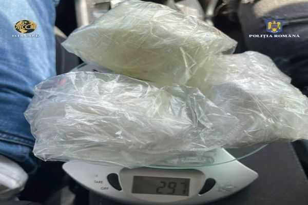 Traficanţii de droguri se infiltrează tot mai mult în porturile europene. EUROPOL avertizează