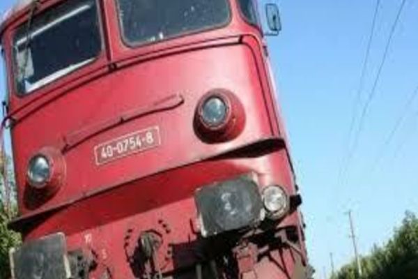 CFR anunță întârzieri mai mari de o oră pentru trei trenuri. Care sunt rutele afectate