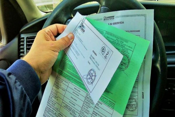 Tarifele RCA vor fi plafonate începând de marți