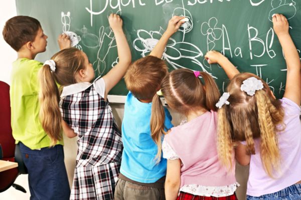 Încep înscrierile în învăţământul primar. Perioada de înscriere conform calendarului aprobat de Ministerul Educației