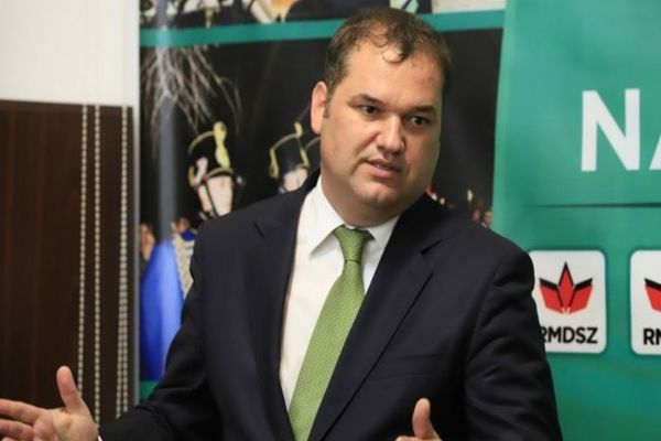 CSEKE ATTILA: CONSOLIDĂM SEISMIC NOI OBIECTIVE DE INVESTIȚII