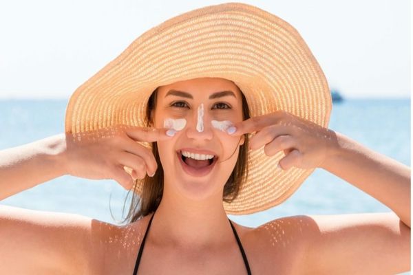 Îngrijirea pielii pe caniculă