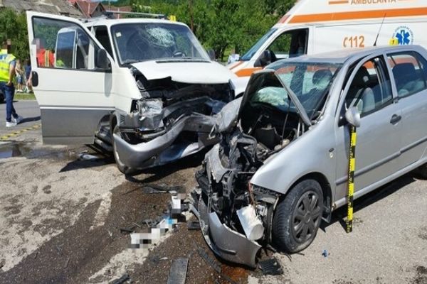 Șase victime în urma unui accident pe DN71 Sinaia - Târgoviște