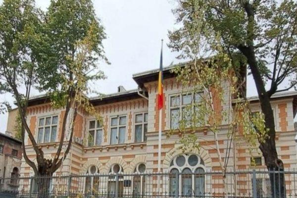 Ședință la Prefectura Capitalei după exploziile de la Crevedia