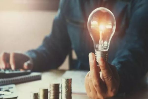 Ministrul Energiei anunță cât timp se va mai menține plafonarea prețurilor la energie