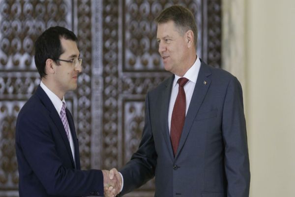 Vlad Voiculescu, noi acuzații grave în Dosarul vaccinurilor: Nu era luată nicio decizie fără președinte