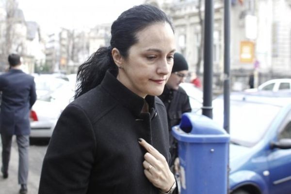 FOSTA ȘEFĂ DIICOT, ALINA BICA, A SCĂPAT DE MANDATUL EUROPEAN DE ARESTARE