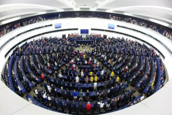 PARLAMENTUL EUROPEAN CERE URGENTAREA ADERĂRII REPUBLICII MOLDOVA LA UNIUNEA EUROPEANĂ