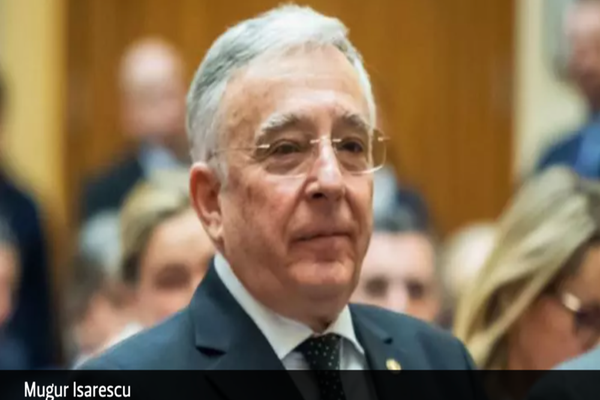 MUGUR ISĂRESCU: „EURO POATE TRECE DE 5 LEI ÎN A DOUA JUMĂTATE A ANULUI”