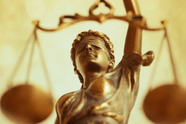 LEGILE JUSTIŢIEI: CE SOLICITĂ ROMÂNIEI SĂ ÎNCHEIE PROCESUL DE TRANSPUNERE A RECOMANDĂRILOR COMISIEI DE LA VENEŢIA