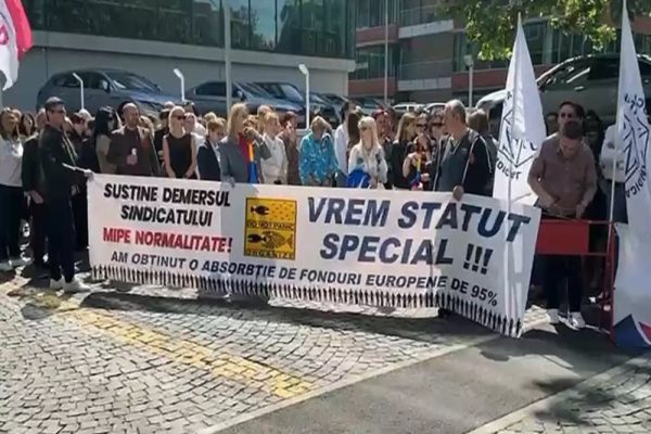 Proteste în stradă din cauza salariilor. Românii vor venituri mai mari