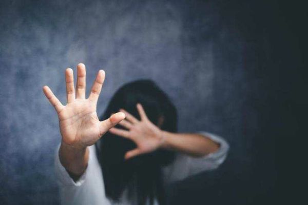 CE AVANTAJE AU ANGAJATORII CARE OFERĂ LOCURI DE MUNCĂ VICTIMELOR VIOLENȚEI SAU ALE TRAFICULUI DE PERSOANE