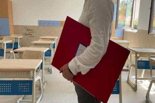 Profesor din Iași, acuzat că a violat o studentă chiar în biroul său. Scenele ar fi fost surprinse de camerele de supraveghere