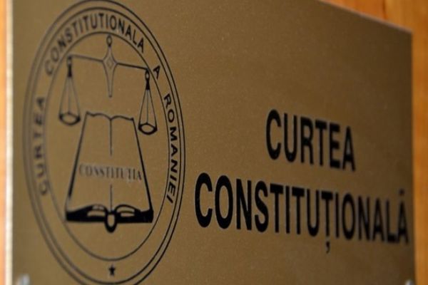 OFICIAL: CCR A DECIS ANULAREA TURULUI 1 AL ALEGERILOR PREZIDENȚIALE