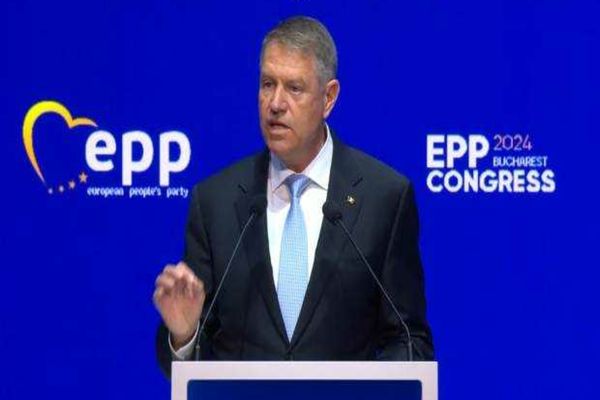 VIDEO IOHANNIS: EUROPA TREBUIE SĂ ÎȘI ASUME O RESPONSABILITATE MAI MARE PENTRU PROPRIA SA APĂRARE