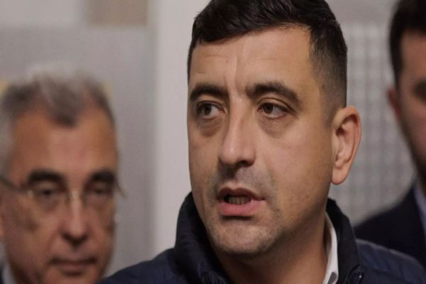 GEORGE SIMION DEPUNE CERERE DE RENUMĂRARE ÎN MAI MULTE SECȚII DE VOTARE: VREM SĂ FACEM MIȘCAREA PENTRU RECONSTRUCȚIA ROMÂNIEI
