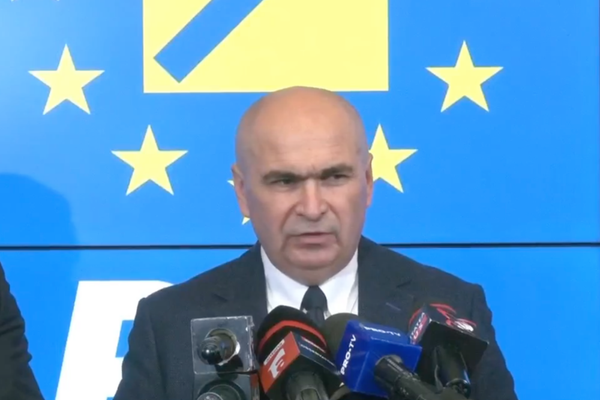 ILIE BOLOJAN, DESPRE REFORMELE NEPOPULARE PROPUSE: NOI SALVĂM ROMÂNIA, NU LUMEA POLITICĂ! UNUL DINTRE MOTIVELE PENTRU CARE ROMÂNIA NU A PROGRESAT ESTE PENTRU CĂ GUVERNAREA A LĂSAT DE DORIT