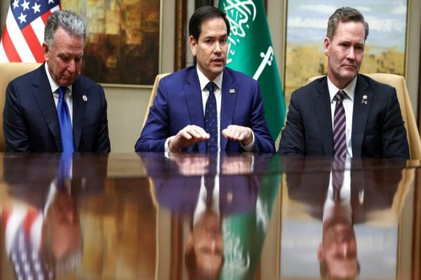 ÎN CĂUTAREA PĂCII PENTRU UCRAINA: A DOUA RUNDĂ DE NEGOCIERI, LA RIAD, ÎNTRE DELEGAȚIILE AMERICANĂ ȘI RUSĂ