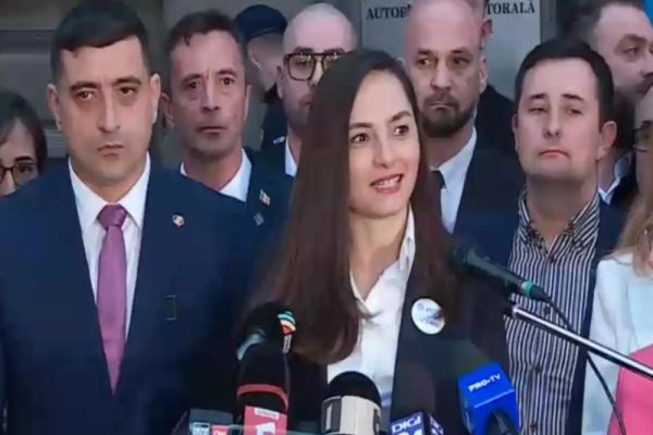 ZI IMPORTANTĂ PENTRU FRONTUL SUVERANIST. GEORGE SIMION ȘI ANAMARIA GAVRILĂ ANUNȚĂ CINE VA FI CANDIDATUL PENTRU PALATUL COTROCENI  