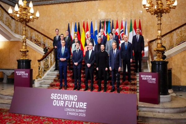 URSULA VON DER LEYEN: ”TREBUJIE SĂ ÎNARMĂM EUROPA URGENT”