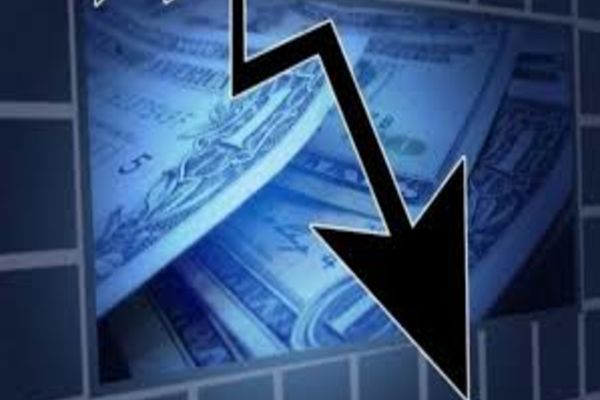 BURSELE DIN SUA ȘI ASIA SCAD PE FONDUL TEMERILOR LEGATE DE ÎNCETINIREA ECONOMICĂ