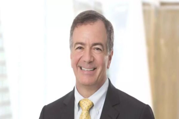 GEORGE SIMION A ARUNCAT BOMBA CARE SCHIMBĂ TOTUL: NOUL AMBASADOR AL SUA ÎN ROMÂNIA E PRIETENUL NOSTRU. MODELUL CERUT DE NOI!