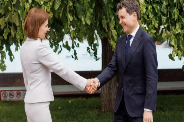 ROMÂNIA A ACCEPTAT PLÂNGEREA PARTIDULUI MOLDOVA MARE: NICUȘOR DAN ȘI MAIA SANDU, ACUZAȚI DE TRĂDARE DE PATRIE