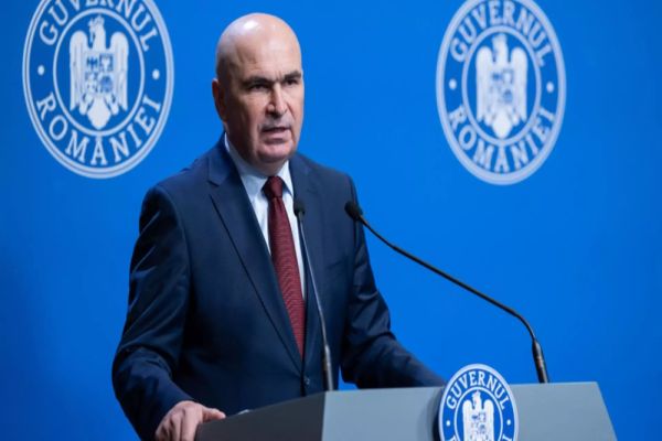 ȘEDINȚĂ EXTRAORDINARĂ LA GUVERN, CONVOCATĂ DE ILIE BOLOJAN: ”LA ÎNCEPUTUL SĂPTĂMÂNII VIITOARE VOM APROBA UN NOU PACHET DE SPRIJIN PENTRU A-I SUSȚINE PE CETĂȚENI SĂ ÎȘI REFACĂ CASELE” 