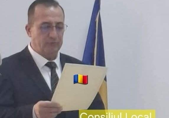 LA INIȚIATIVA CONSILIERULUI LOCAL AUR PETRE DAVID, COMUNA ULIEȘTI ADOPTĂ MĂSURI PATRIOTICE ÎN ȘCOLI