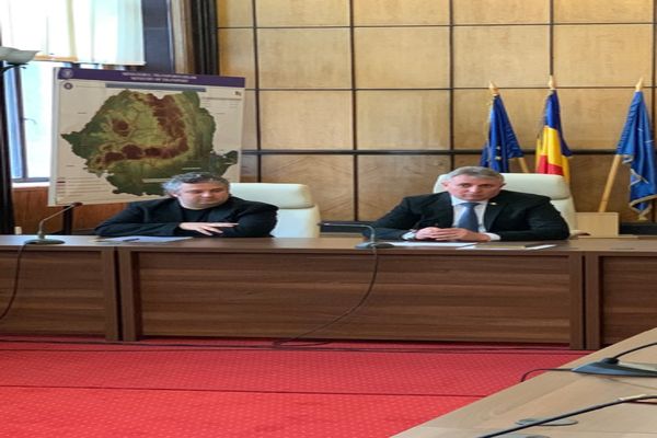 Ministerul Transporturilor blochează reducerea remunerațiilor CNAB