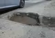 Constructorul centurii Târgoviștei a fost amendat de poliție, pentru gropile din asfalt