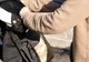 Plasat sub control judiciar, după ce a tâlhărit o femeie și i-a luat poșeta