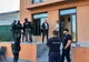 VIDEO Polițiștii din Găești au descins la domiciile a 5 craioveni, acuzați de furtul unor bijuterii din aur și mari sume de bani. Care este prejudiciul