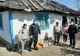 Nu i-au uitat. Trei familii din Dâmbovița ajutate, cu alimente, de pompierii târgovișteni