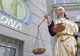 Record! Ofițer de poliție judiciară reținut de DNA, după ce a cerut mită de 1,1 milioane de euro