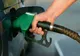 Guvernul va compensa cu numai 50 de bani pe litru prețul motorinei și benzinei. Anunțul premierului