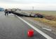 Accident pe DN 72, în Dâmbovița. O mașină s-a răsturnat pe carosabil